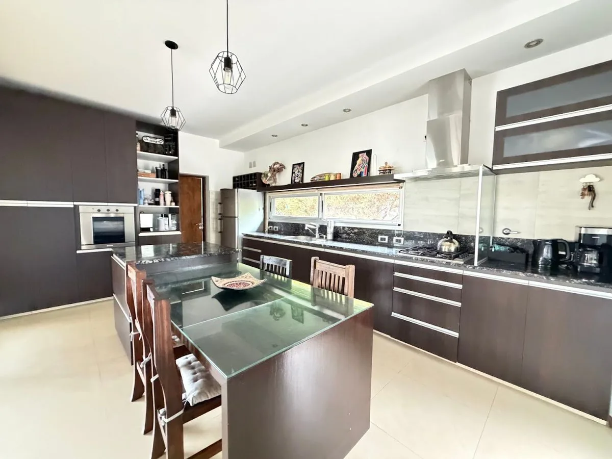 VENTA CASA 3 DORMITORIOS MAS COMODIN EN AGUADAS foto 5