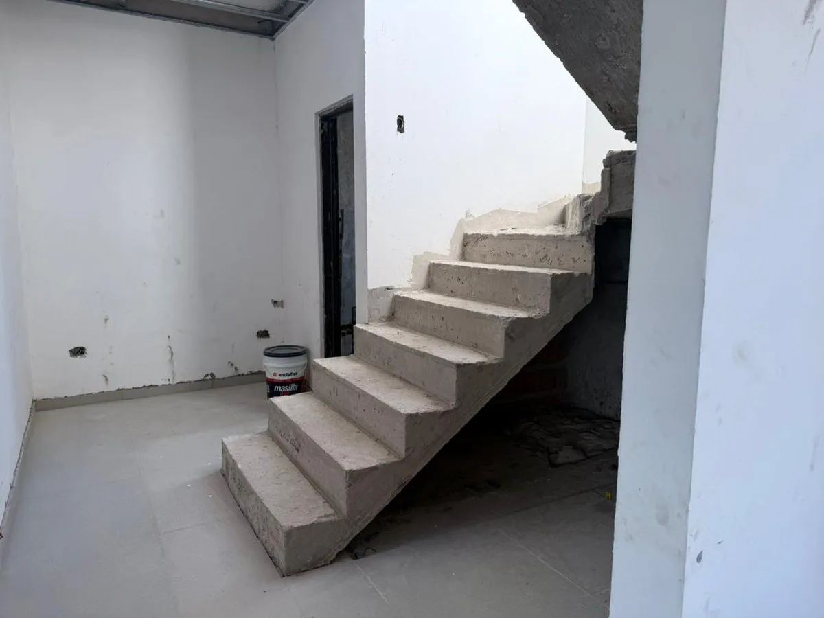 CASA 3 dormitorios EN VENTA en EL ENSUEÑO al agua foto 3