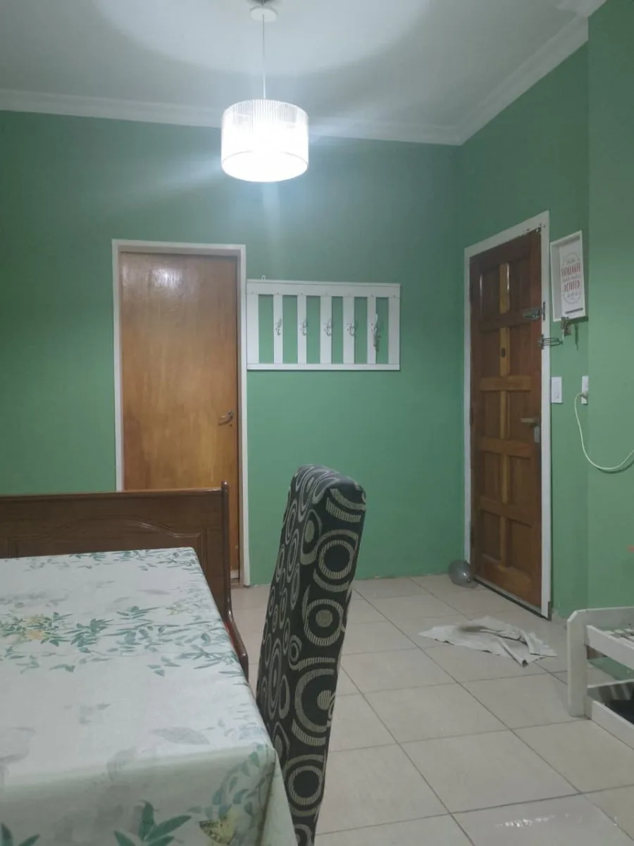VENTA- CASA DE 10 AMBIENTES, GREGORIO DE LAFERRERE foto 2