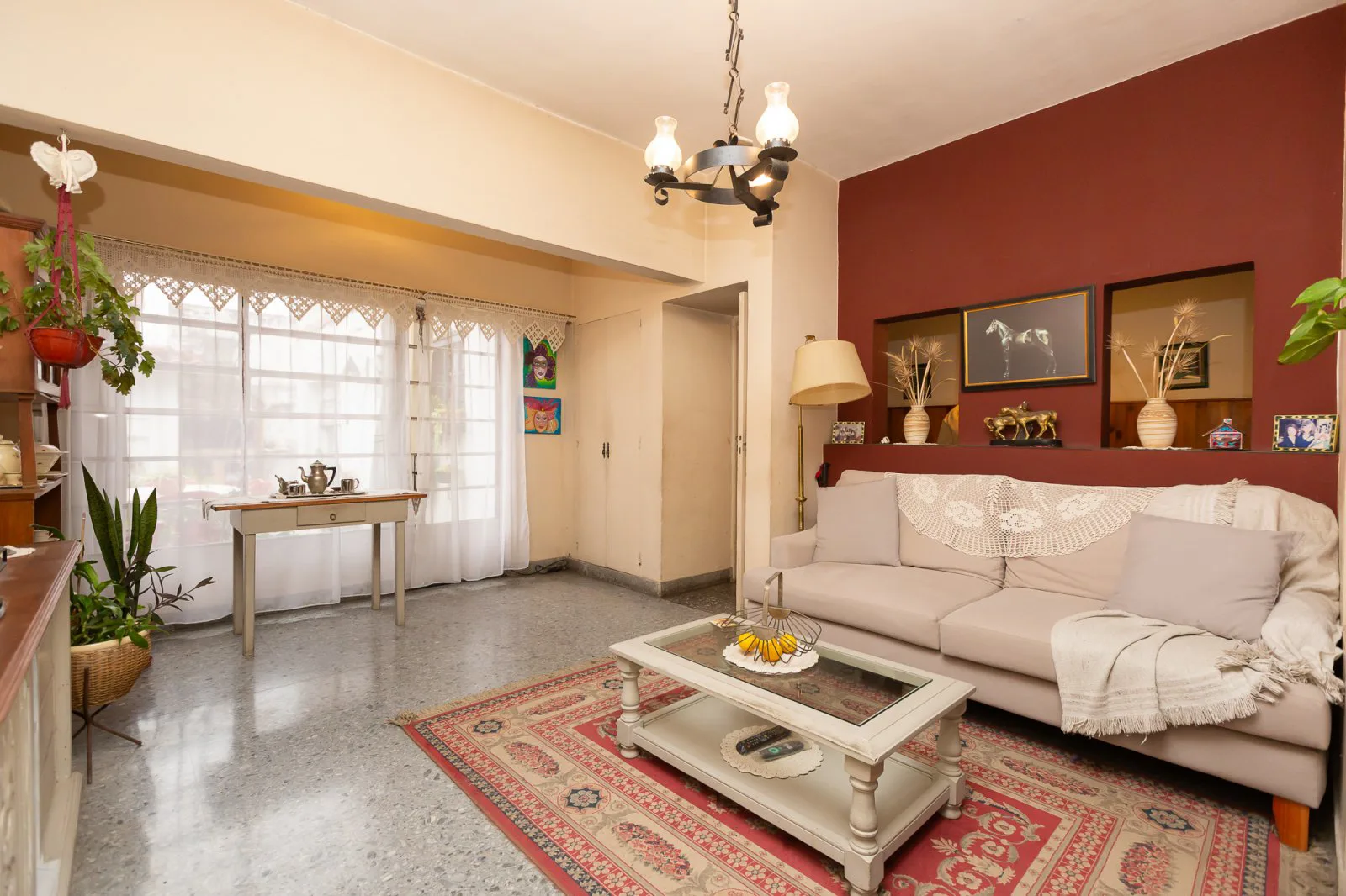 venta chalet 5 ambientes en Ciudad Jardín foto 2