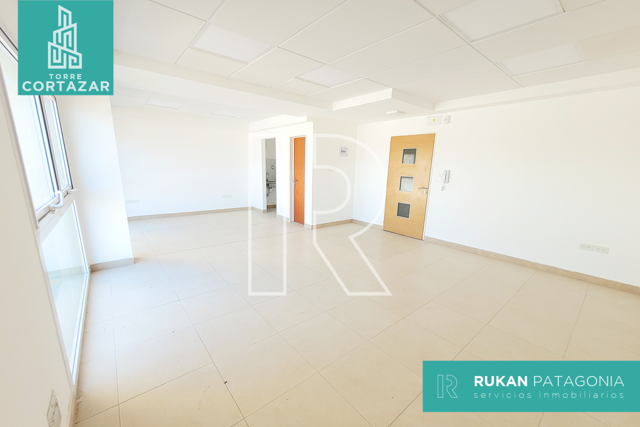 #Alquiler_RUKAN Oficina | TORRE CORTAZAR | Oficina 3 | 44m2|CalleHUMBERTO BEGHIN | Caleta Olivia.-