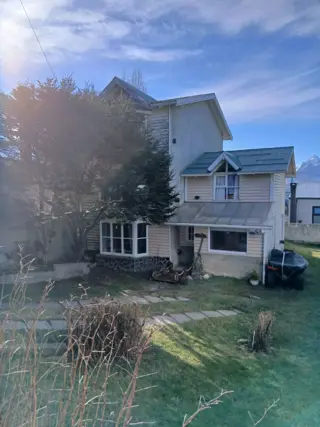 casa con gran patio a la venta en ushuaia foto 4