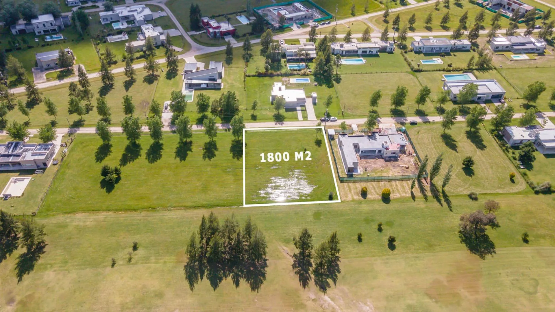 LOTE EN VENTA - PERMUTA - COUNTRY EN SAN VICENTE. foto 2