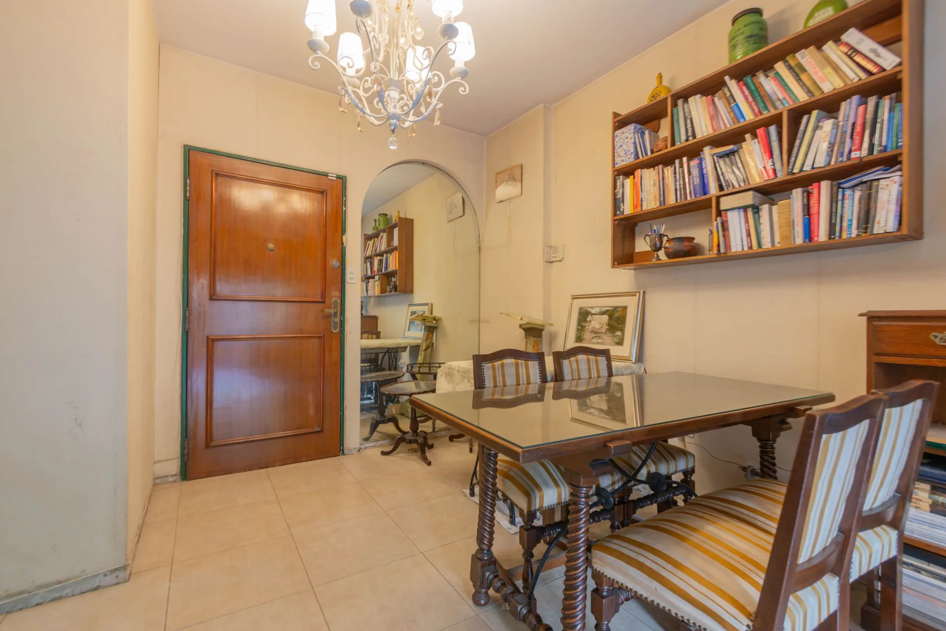 VENTA DPTO 3 AMBIENTES SEMIPISO RECOLETA C/ BALCON foto 2