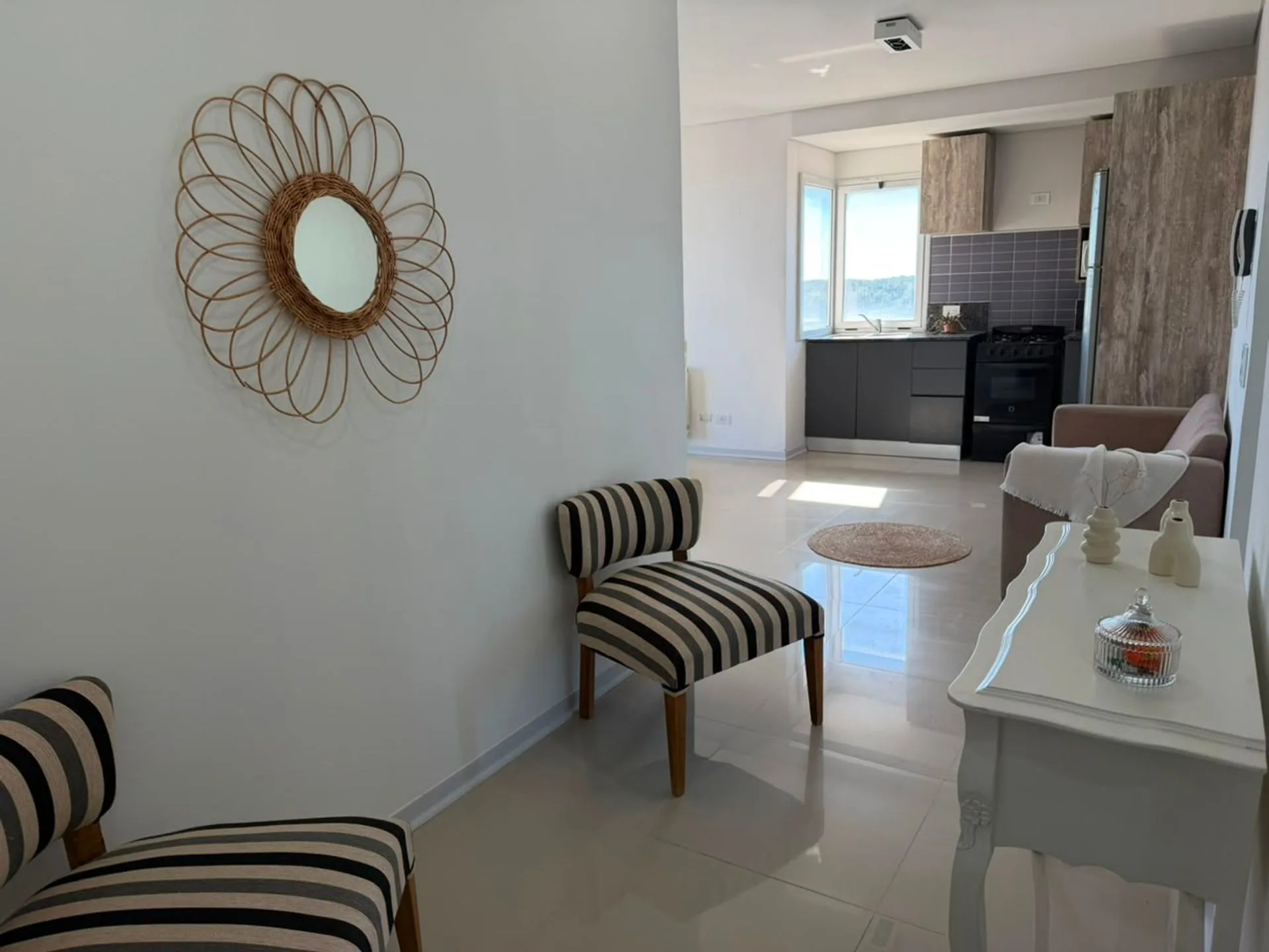VENTA DEPARTAMENTO EN PINAMAR foto 2