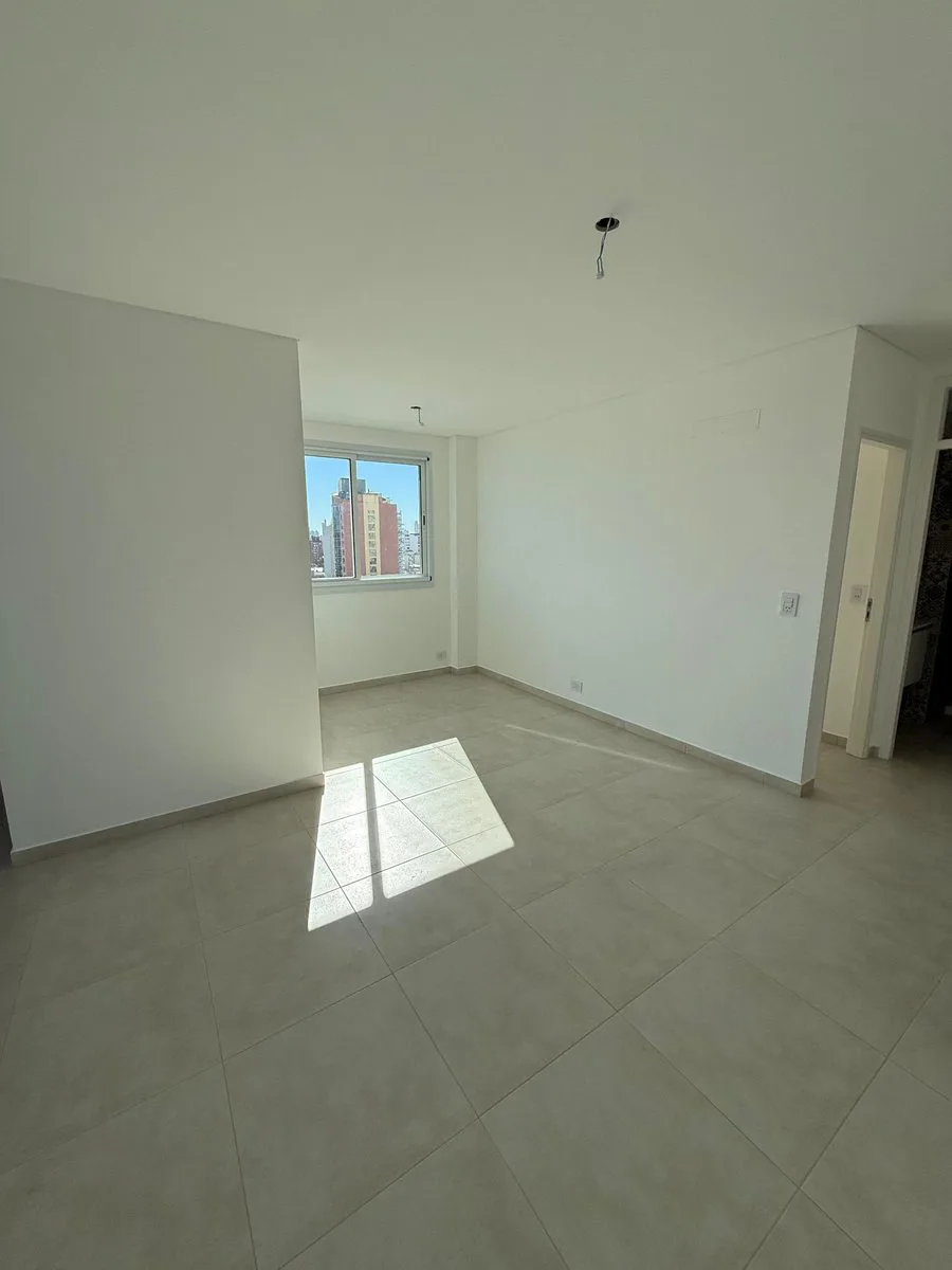 VENTA DEPTO 1 DORMITORIO - TORRE JULIA - DUBNER foto 5