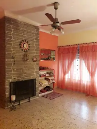 Chalet 4 ambientes sobre 2 lotes, Ranelagh. foto 4