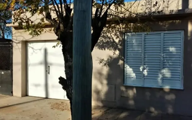 CASA Y DEPARTAMENTO EN VENTA.