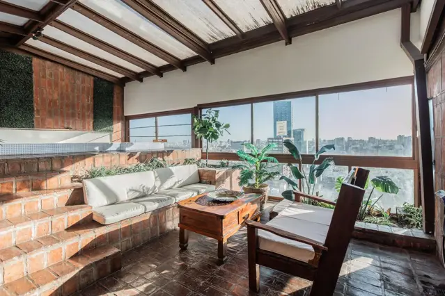 Venta Departamento Penthouse 6 ambientes Retiro Plaza San Martin con Cochera