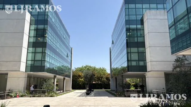Alquiler de oficina de 700 m2 en Martínez foto 3