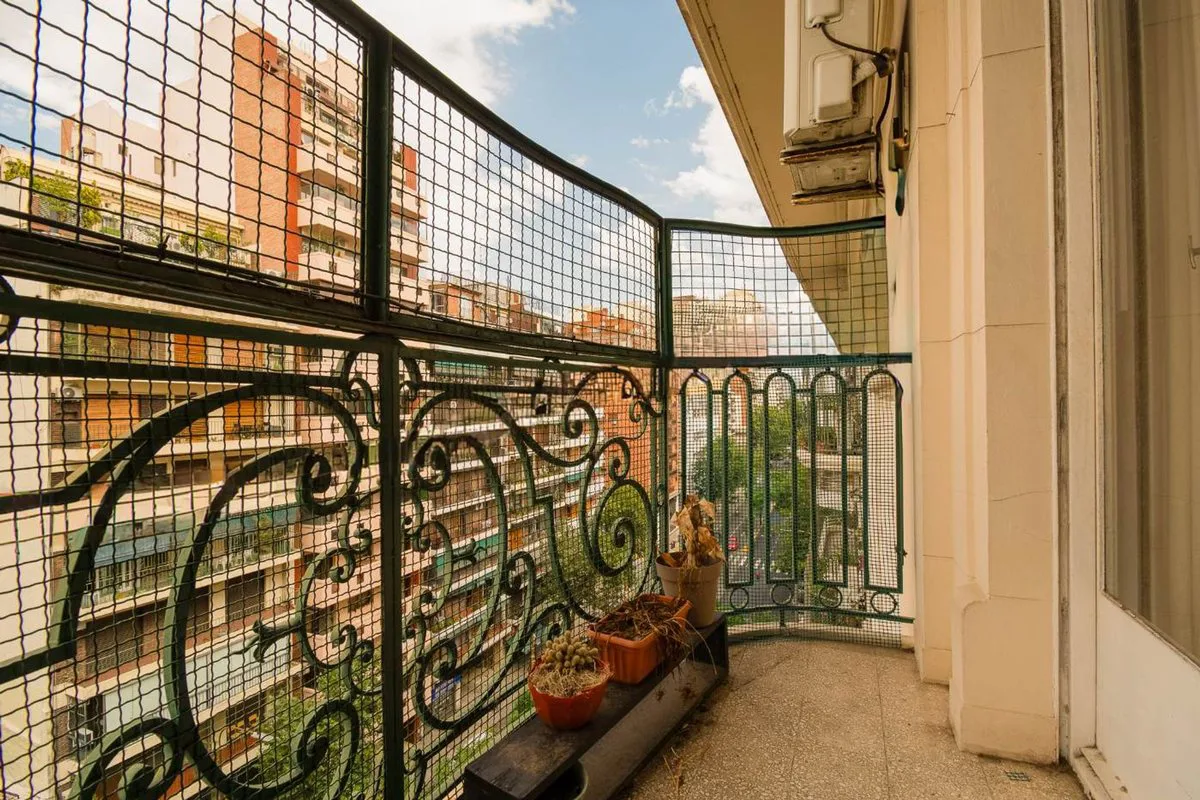 Venta 4 ambientes Barracas, PISO PARQUET NUEVO foto 2