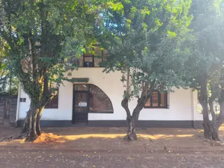 Casa en alquiler - Calle Mendoza 163-Oberá foto 1