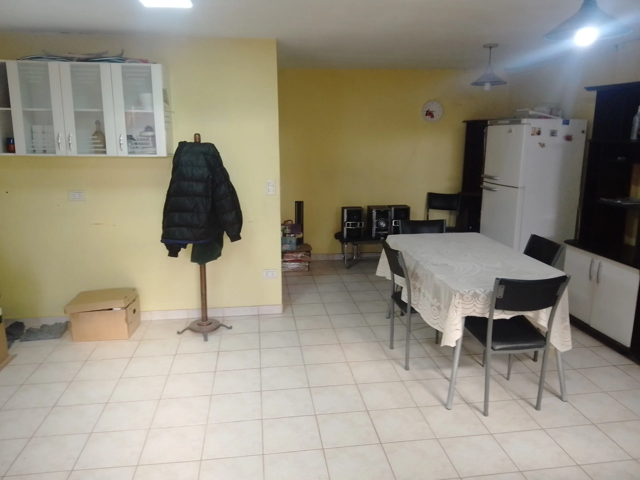 VENTA – CASA 2 DORMITORIOS – BARRIO CENTRO foto 2