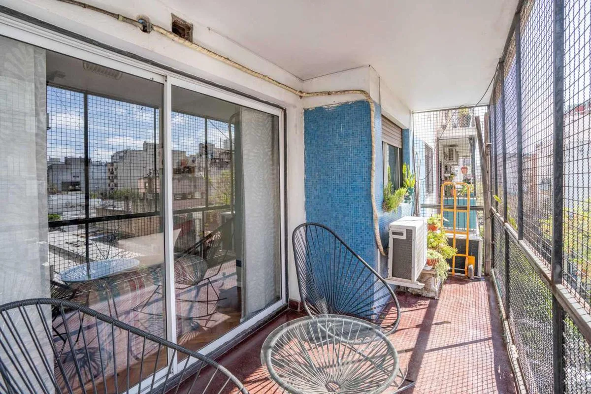 VENTA DEPARTAMENTO ALMAGRO 4 AMBIENTES BAJO PRECIO foto 2