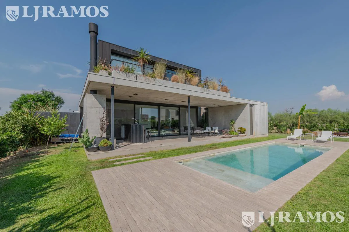 Increible Casa en Barrio Vistas foto 2
