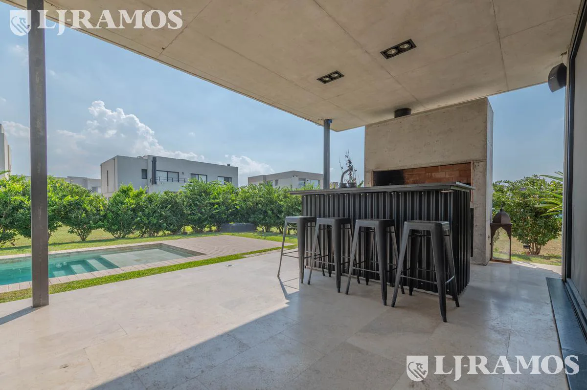 Increible Casa en Barrio Vistas foto 5
