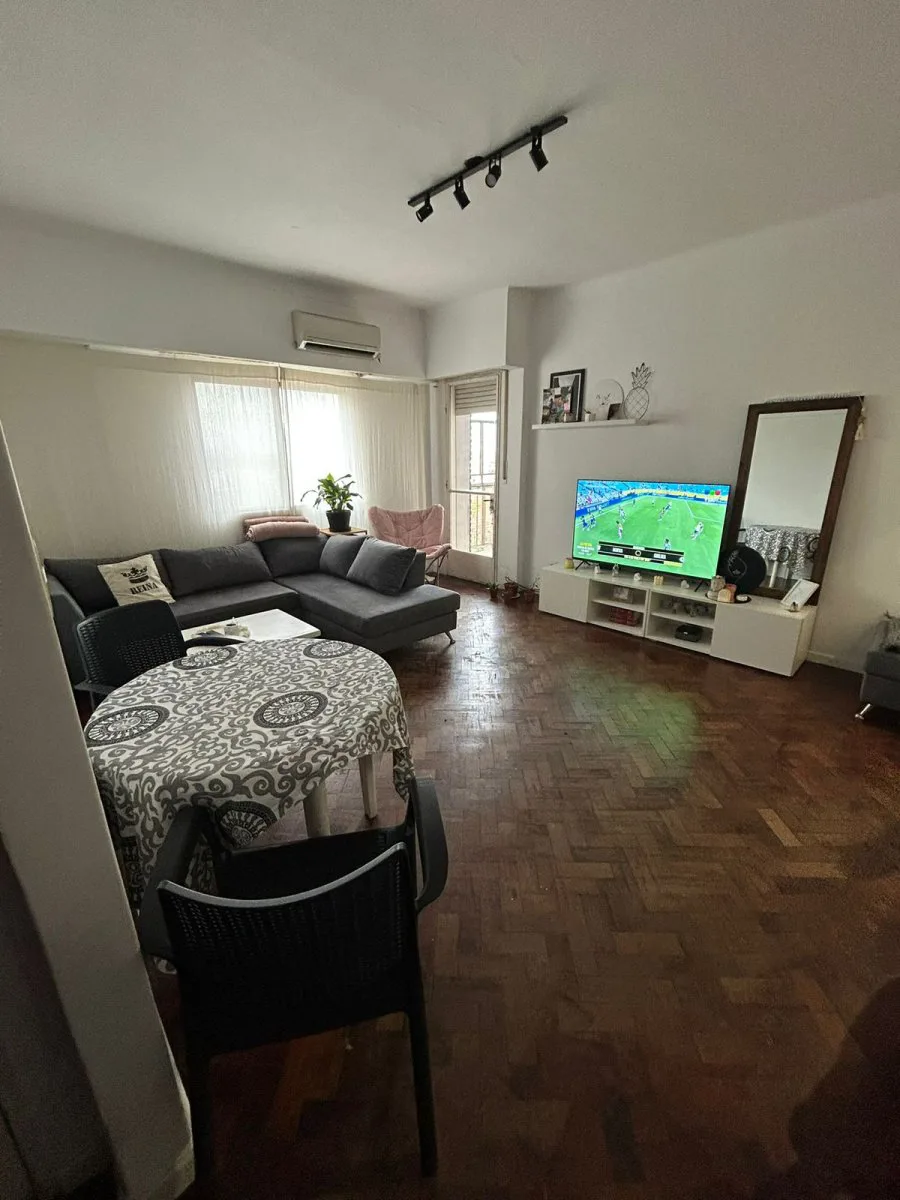 Departamento 4 ambientes con cochera en Villa Celina
