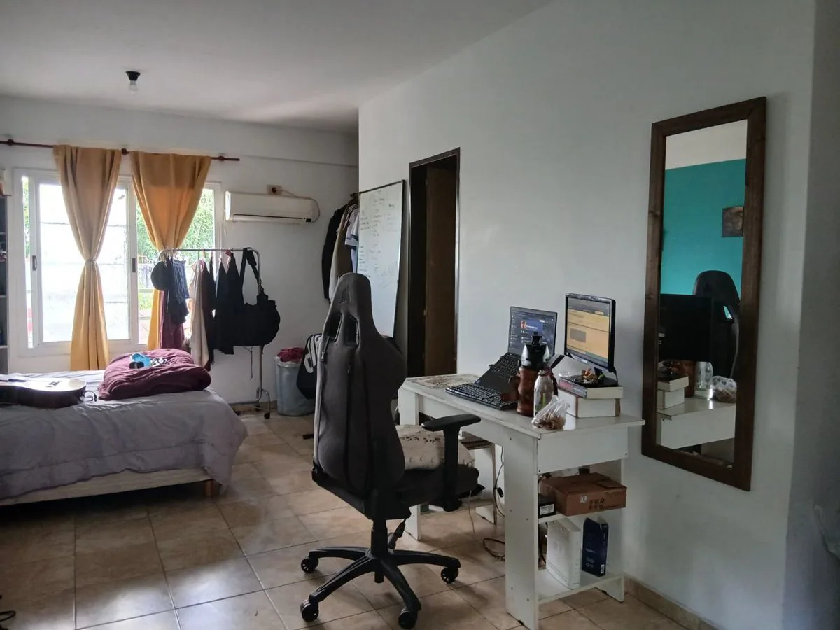 Venta  de monoambiente divisible en Caseros Norte foto 3
