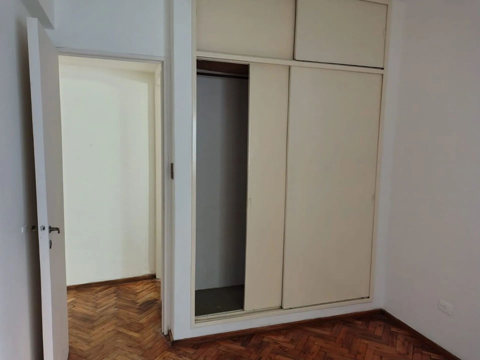 VENTA DEPARTAMENTO DOS AMBIENTES CABALLITO foto 3
