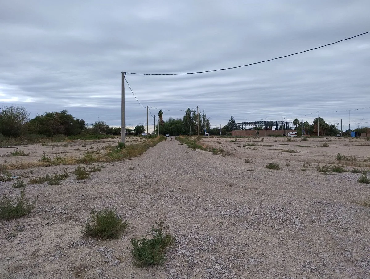 LOTES DE 300M2,SOBRE CALLE MENDOZA Y 11. POCITO foto 5