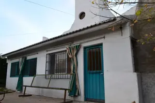 De Blasis Bienes Raices vende casa en Tanti Barrio Cerrado sobre Ruta28 foto 4