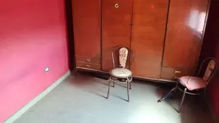 EDIFICIO MULTIFAMILIAR EN IMPORTANTE ESQUINA DE ZONA COMERCIAL,  CON 3 VIVIENDAS EN PLANTA ALTA Y 2 LOCALES CON BAÑO EN PLANTA BAJA. foto 3
