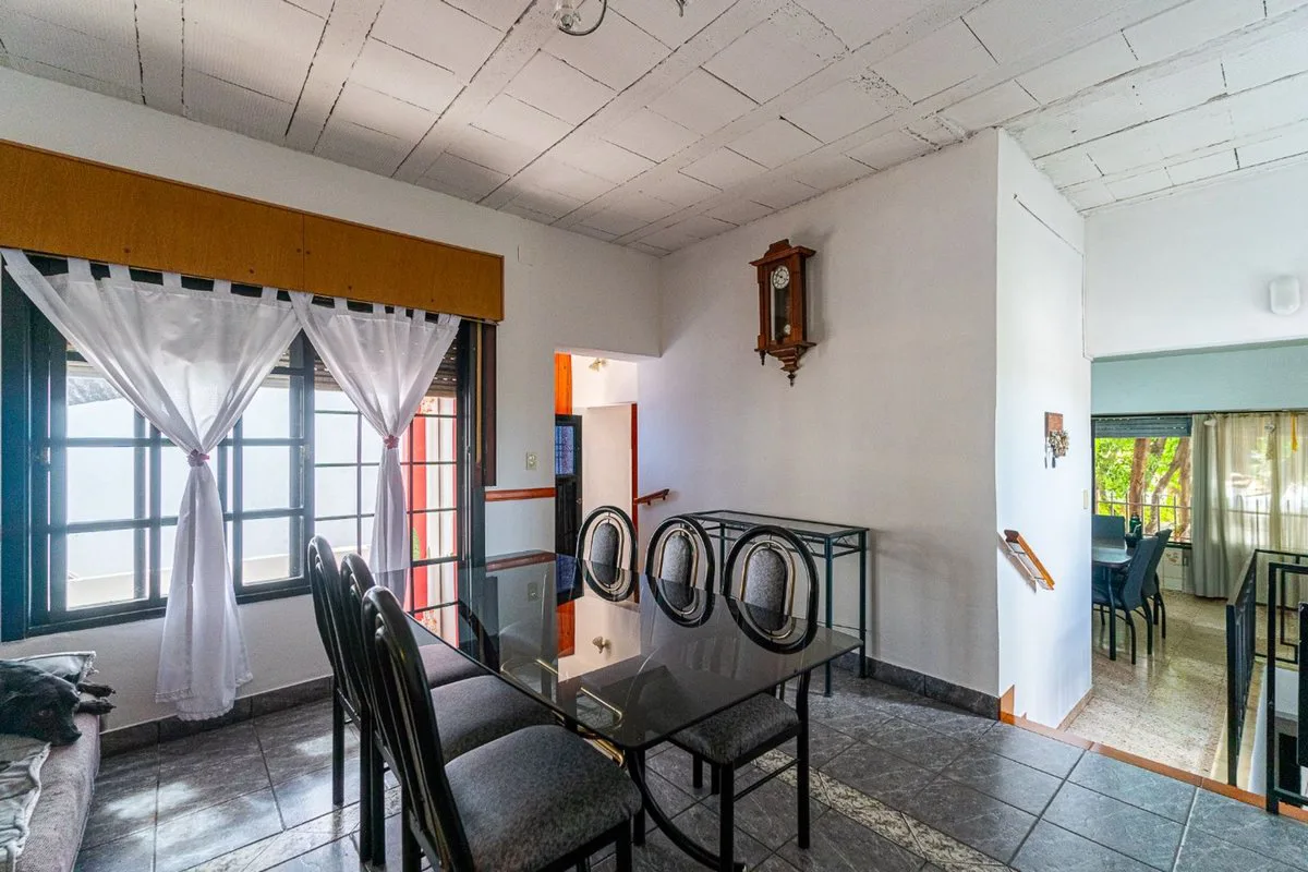 VENTA CASA PLANTA ALTA DOS DORMITORIOS - ECHESORTU foto 4