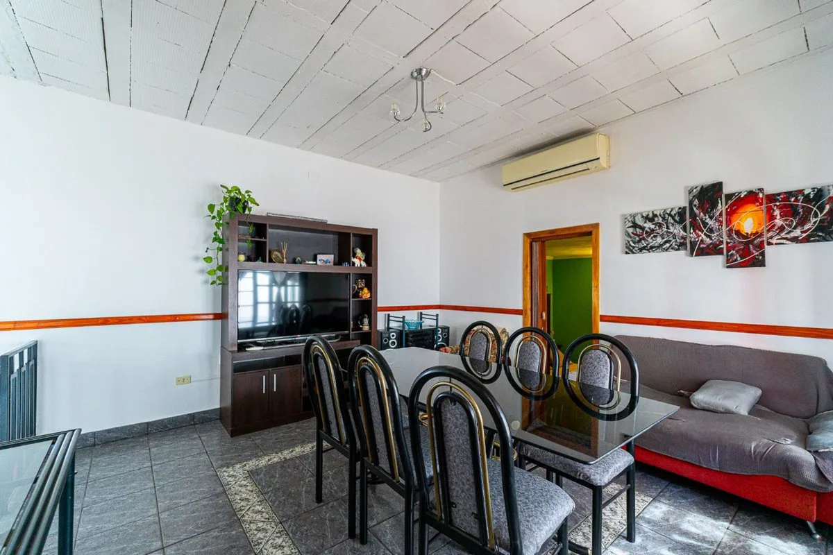 VENTA CASA PLANTA ALTA DOS DORMITORIOS - ECHESORTU foto 5