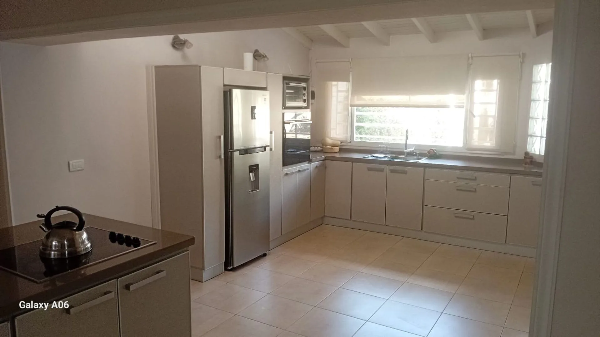 QUINTA EN VENTA 4 AMBIENTES CON PILETA Y QUINCHO foto 3