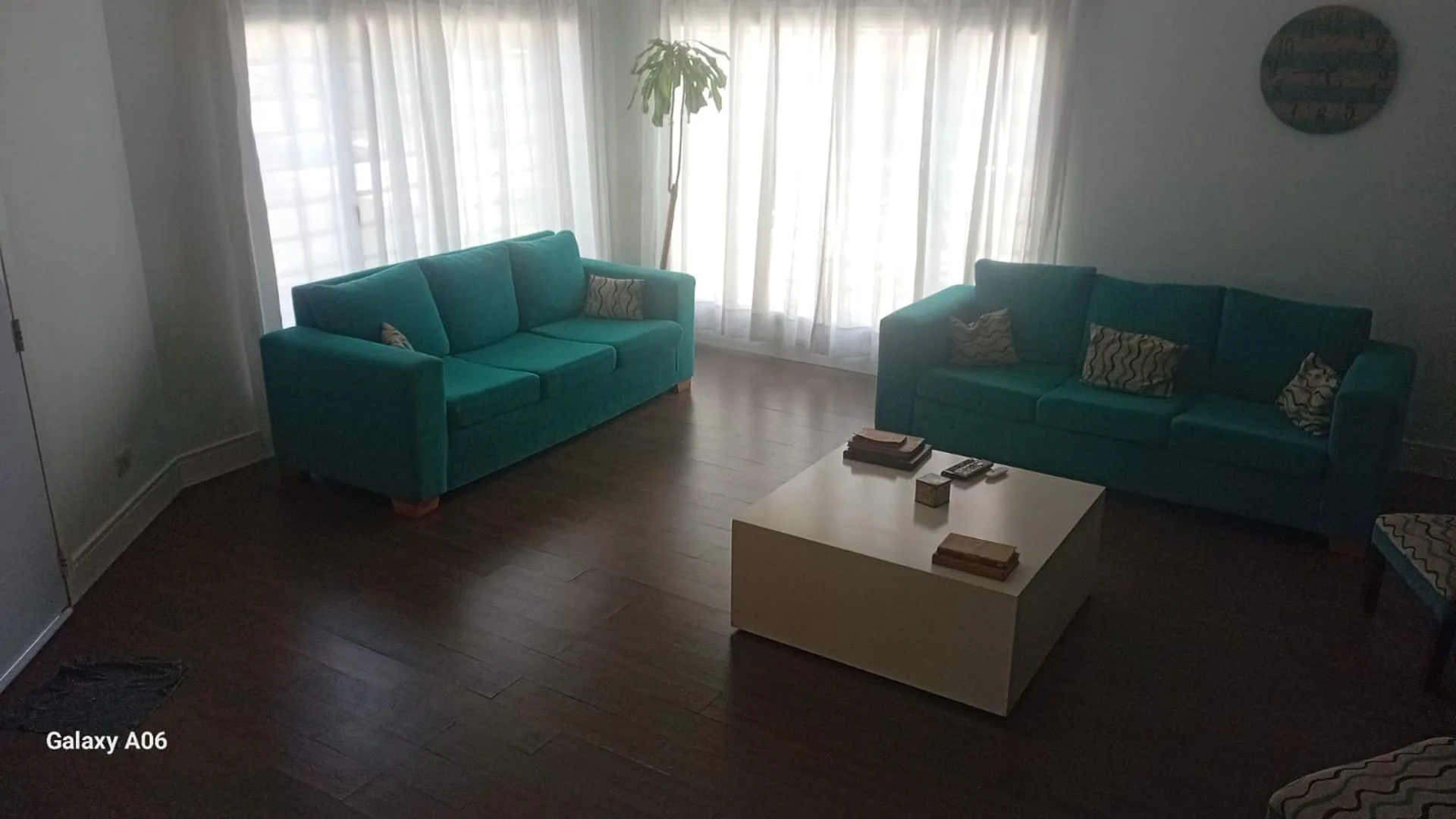 QUINTA EN VENTA 4 AMBIENTES CON PILETA Y QUINCHO foto 5