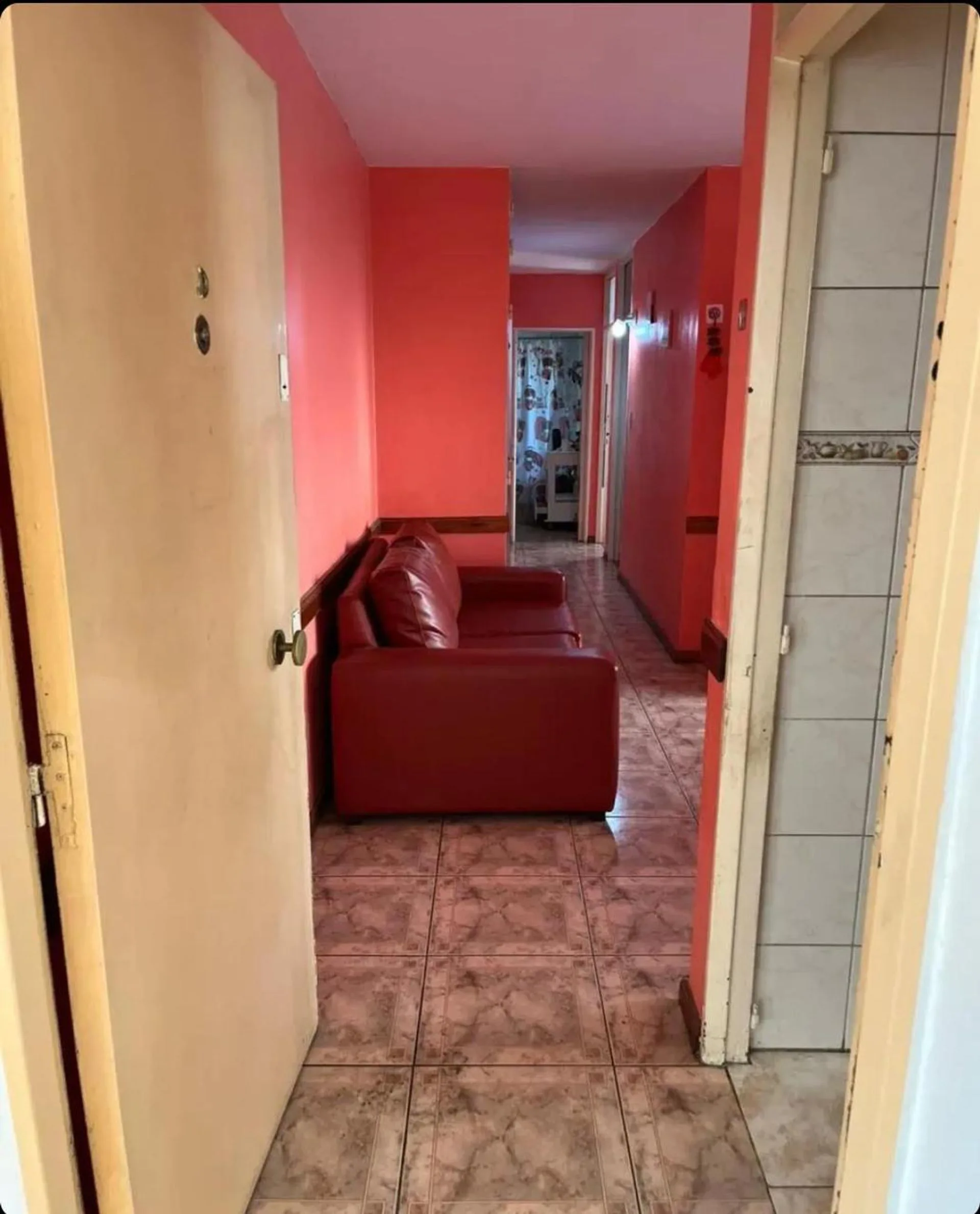 VENTA Departamento 3 Ambientes  Impecable foto 2