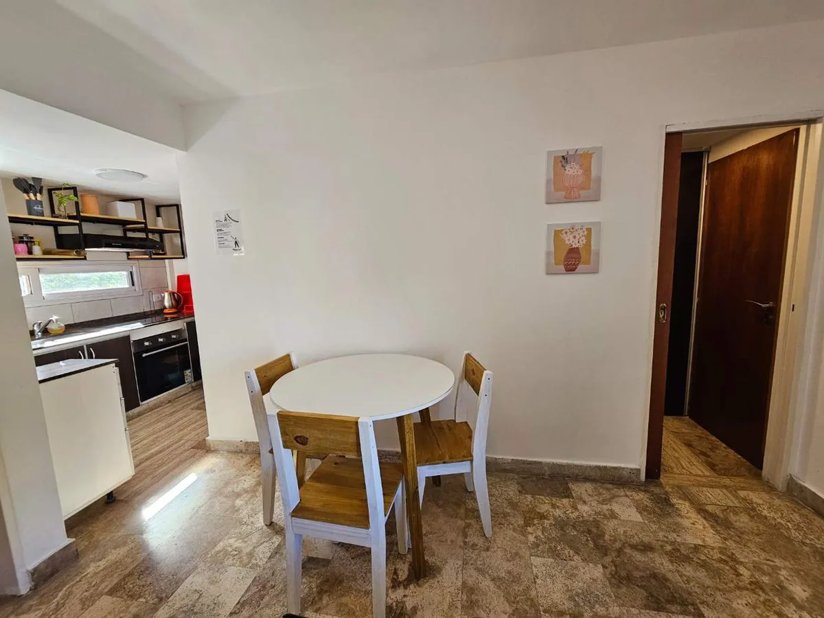 VENTA DEPARTAMENTO 2 AMBIENTES C TOILETTE MORON foto 2