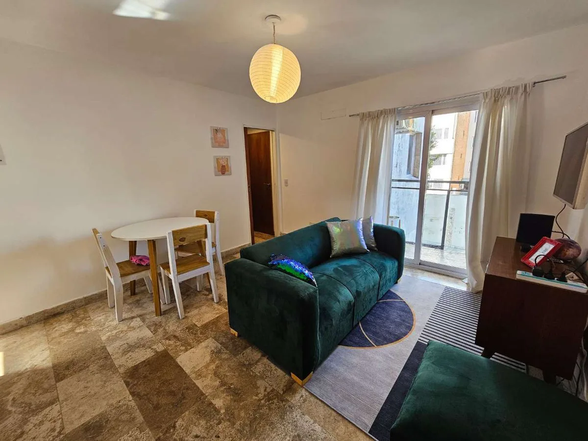 VENTA DEPARTAMENTO 2 AMBIENTES C TOILETTE MORON foto 3