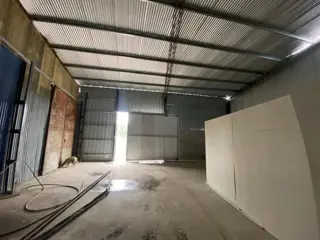 ALQUILER - GALPÓN / DEPÓSITO DE 150 M2 - MALVINAS ARGENTINAS foto 3