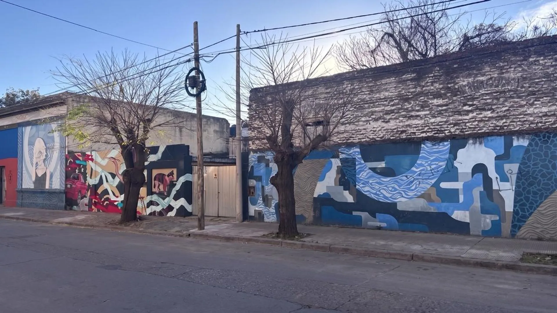 VENTA DOS GALPONES EN BV CASTRO BARROS foto 2