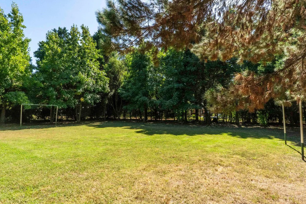 Casa en Venta 4 amb con Pileta Barrio LA VERDAD foto 5