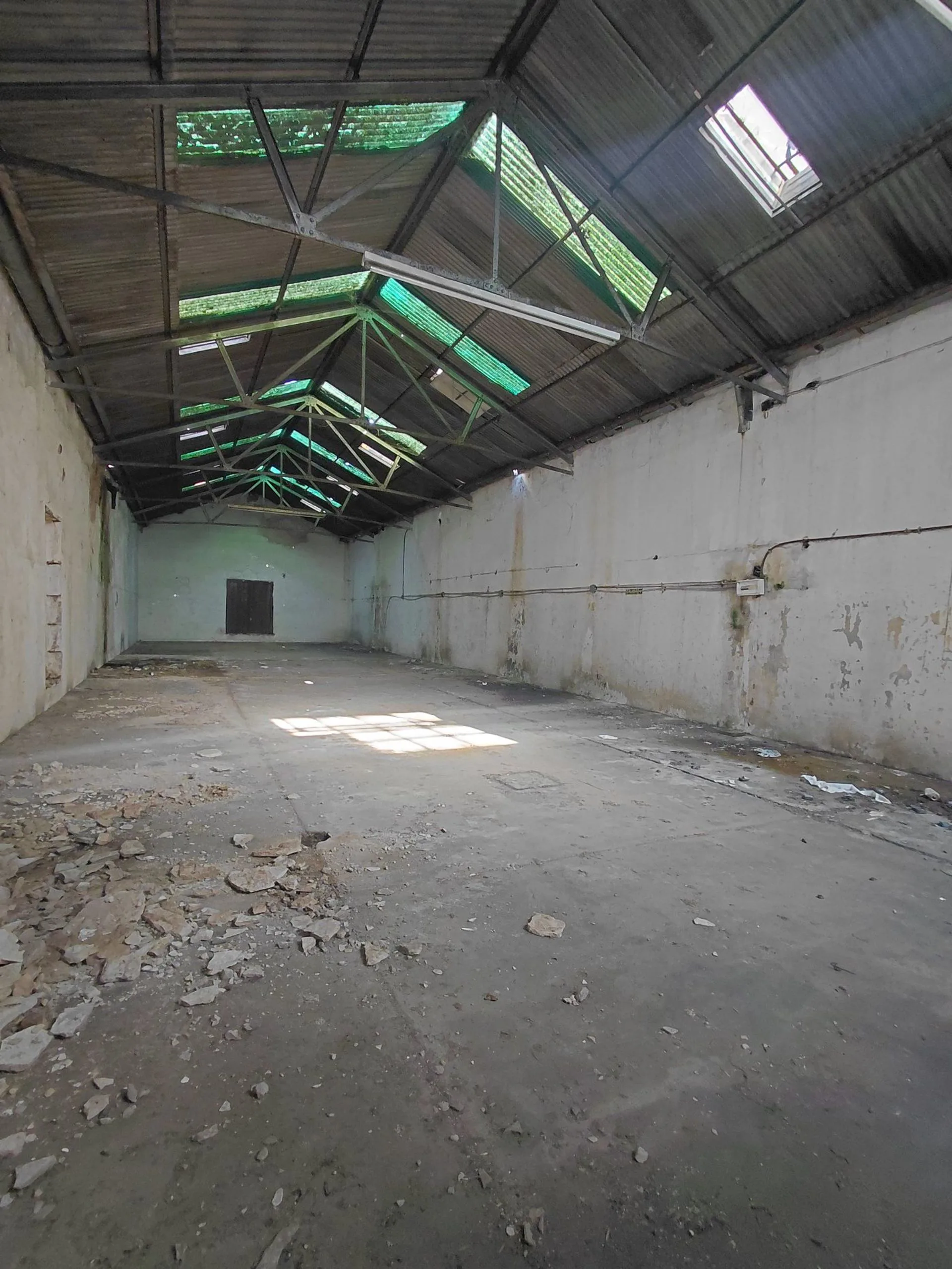 VENTA DEPOSITO V. SANTA RITA 344 M2