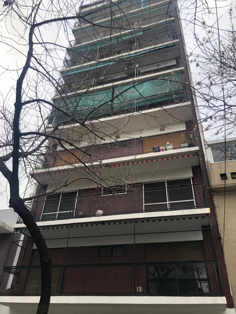 ALQUILER 2 AMB PICHINCHA 1282 PISO 4 SAN CRISTOBAL foto 2