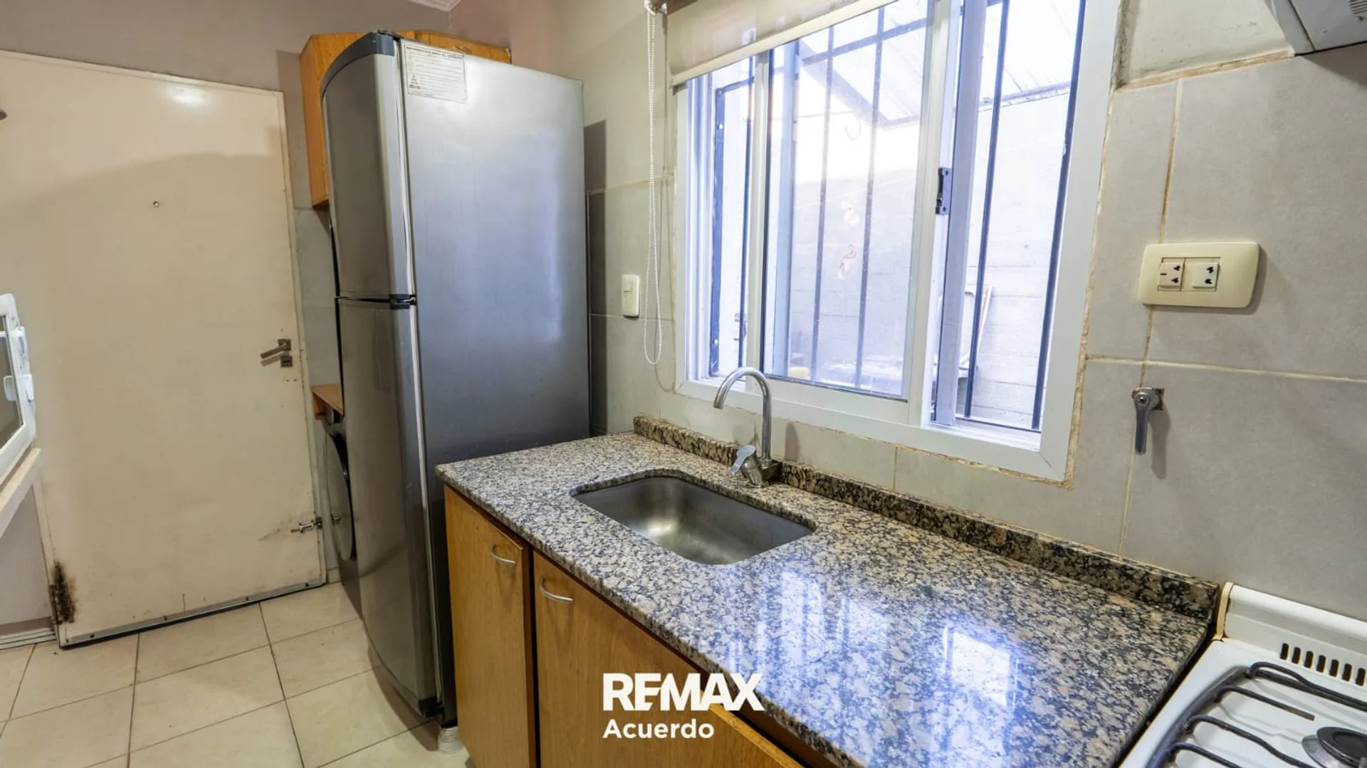 VENTA DUPLEX 2 DORMITORIOS SAN NICOLAS foto 3