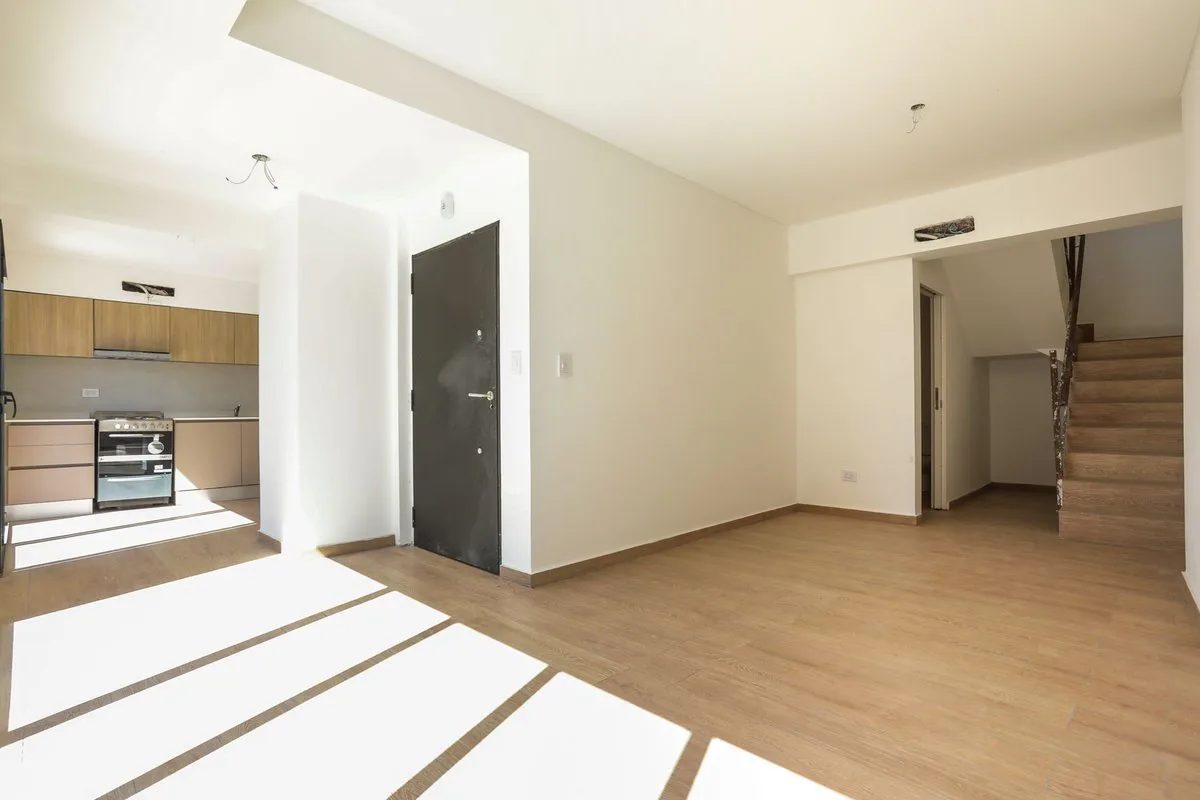 DUPLEX VENTA CABALLITO 2 AMBIENTES BALCON TOILETTE foto 2