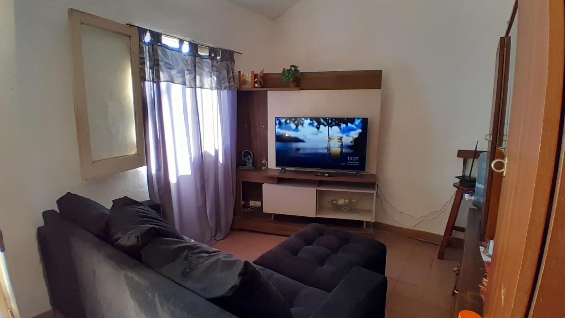 SE VENDE CASA 2 DORMIT EN LOCALIDAD DE TICINO foto 3