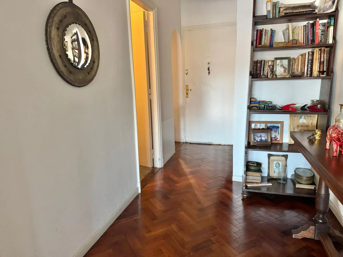 Venta 3 amb 2 baños, balcón vista abierta Olivos foto 5