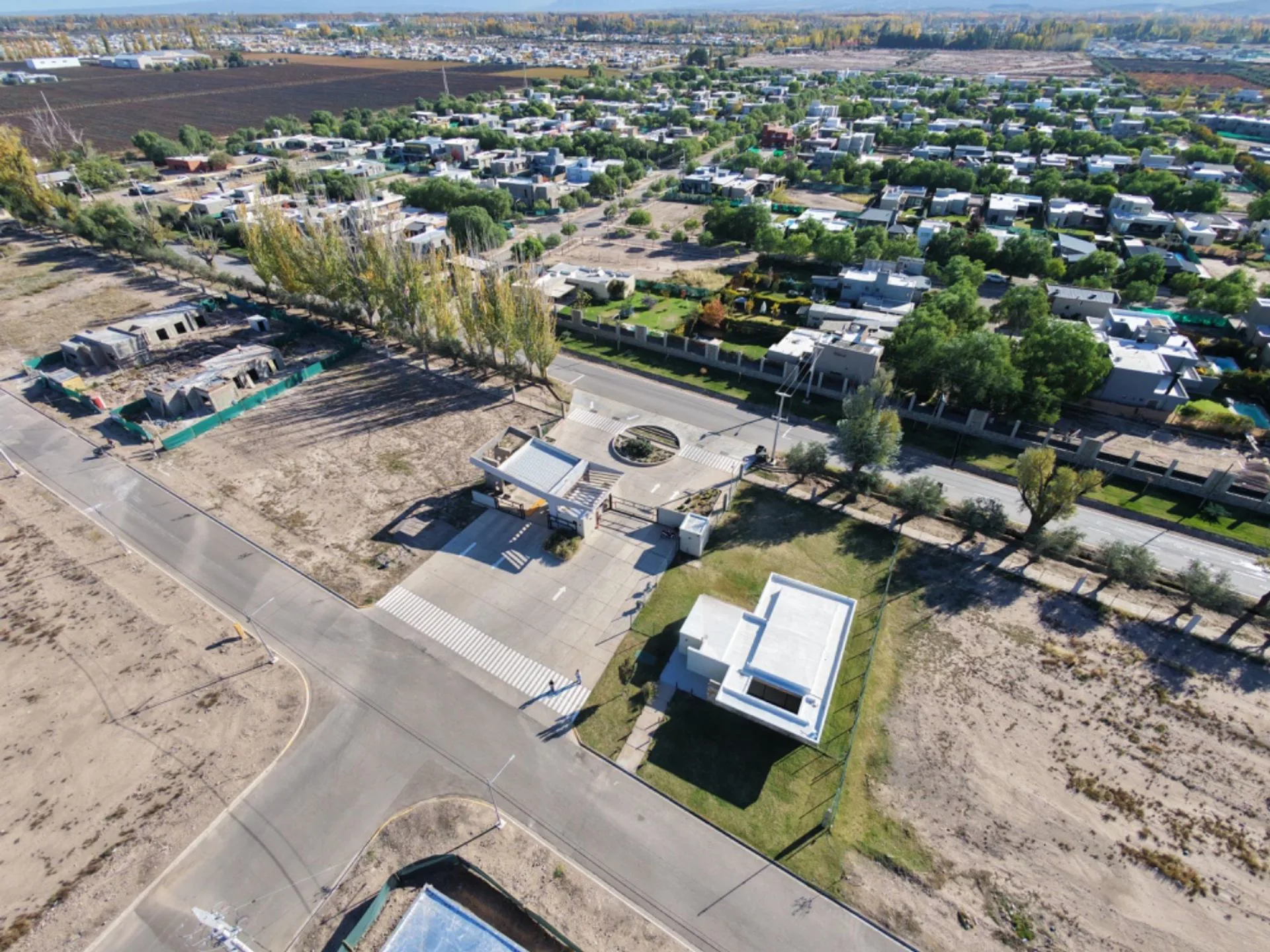 LOTE EN VENTA Bº MILCAYAC II - MAIPU foto 4