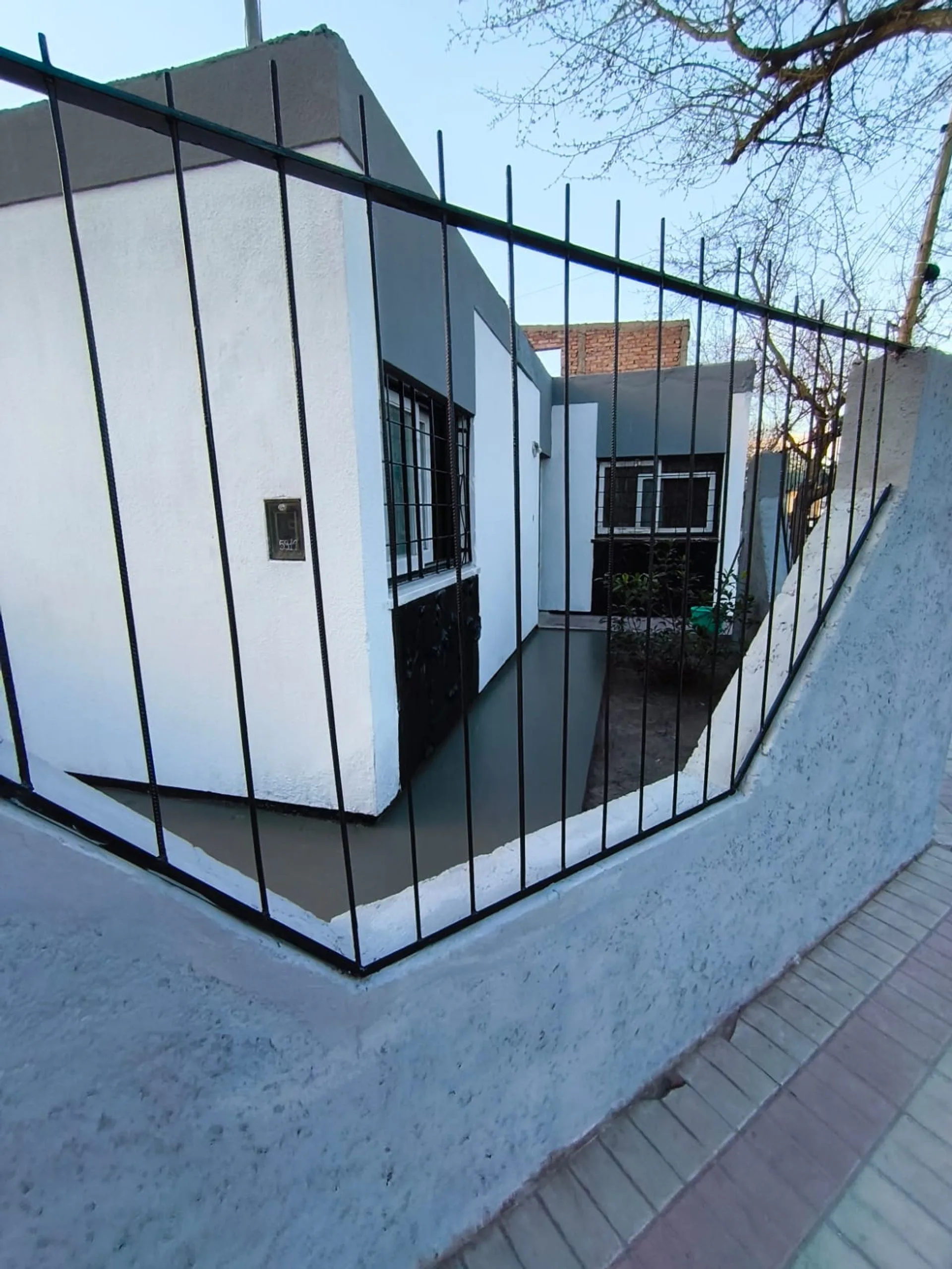 CASA EN VENTA 3 DORMITORIOS EN GUAYMALLEN foto 2