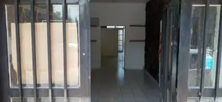 LINDÍSIMO Y AMPLIO  LUMINOSO 90 M2 CORAZÓN DORREGO  $ 350.000  IMPERIO MAT.PROF518 foto 5