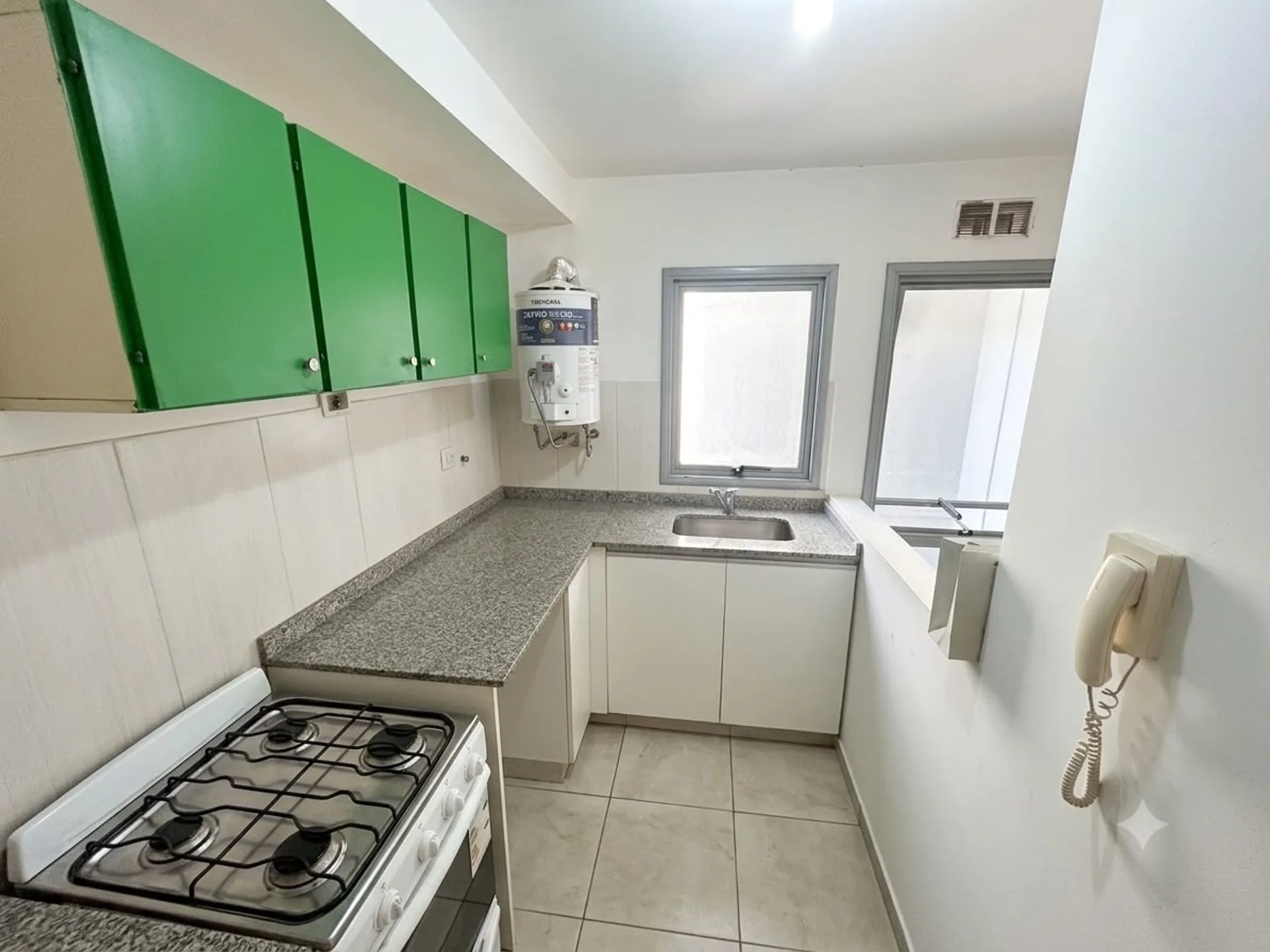VENTA DEPARTAMENTO 1 DORMITORIO BARRIO PUEYRREDON foto 2