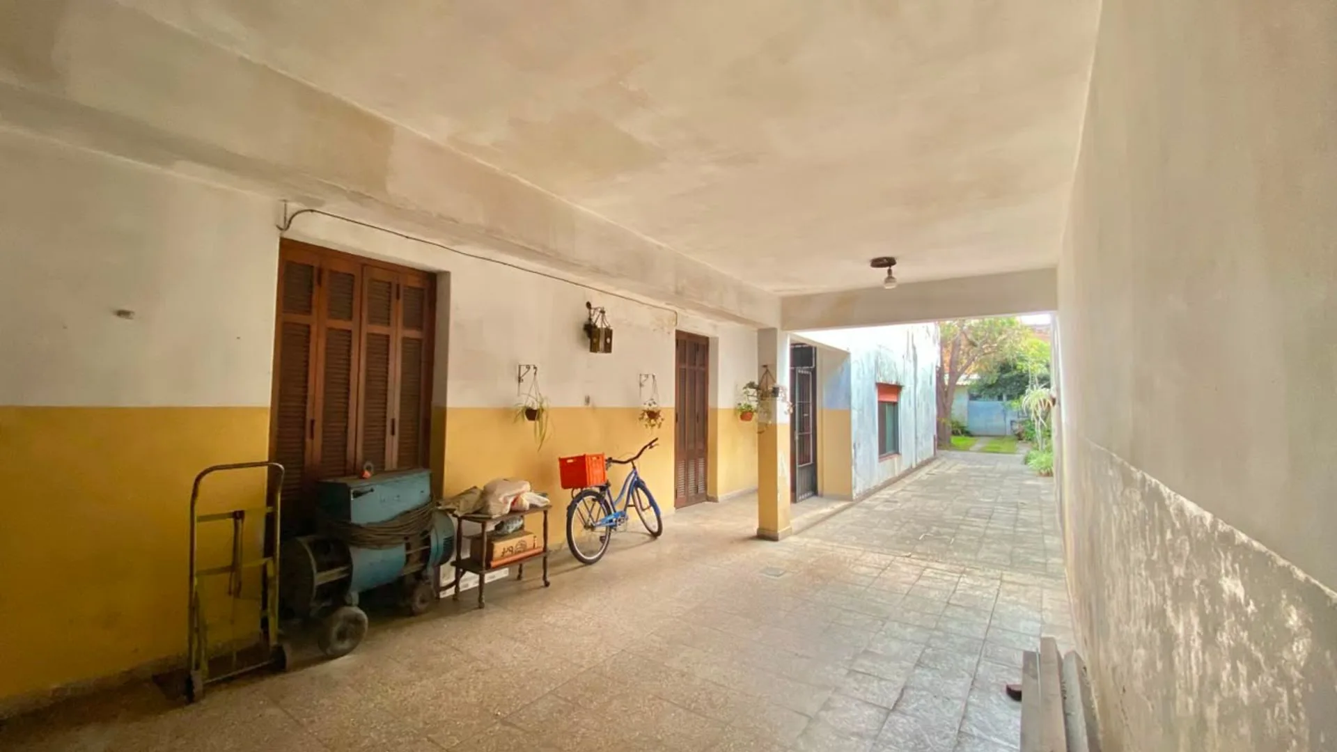 VENTA CASA VILLA LUGANO GRAN LOTE 287 M2 foto 5