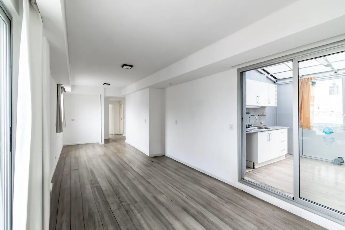 VENTA 3 AMB BALCON 2 COCHERAS PISO ALTO