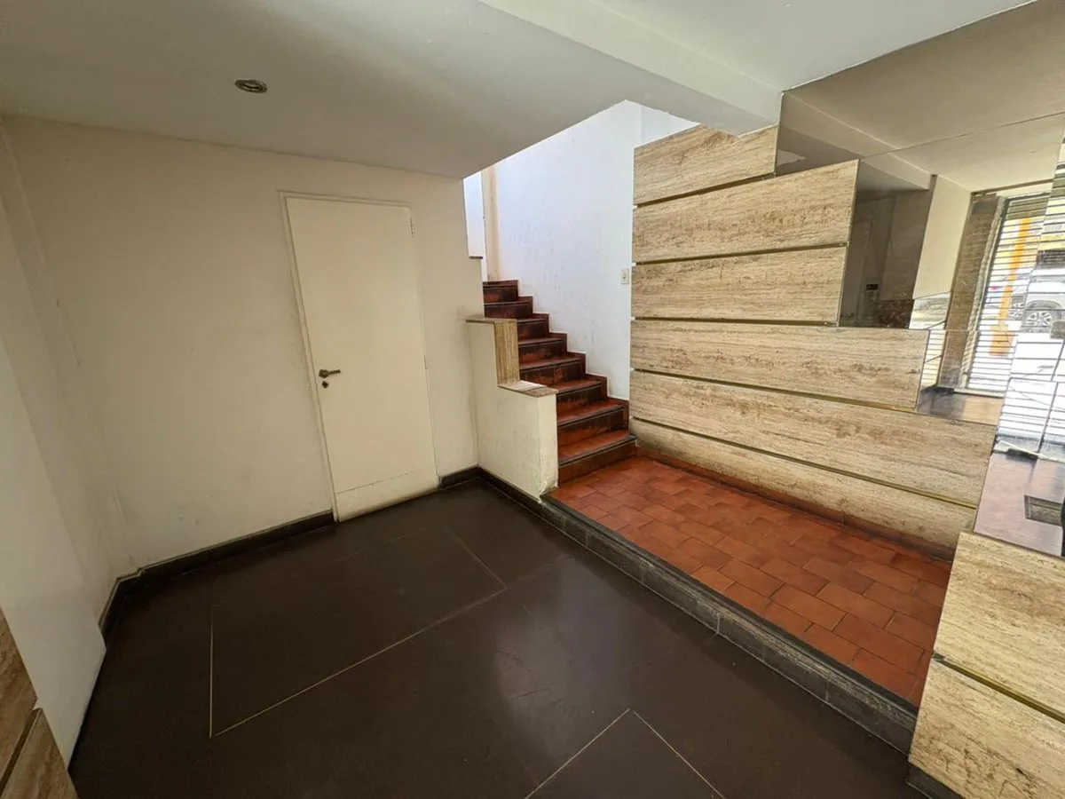 VENTA DPTO 2 DORMITORIOS + 2 BAÑOS Y COCHERA foto 4