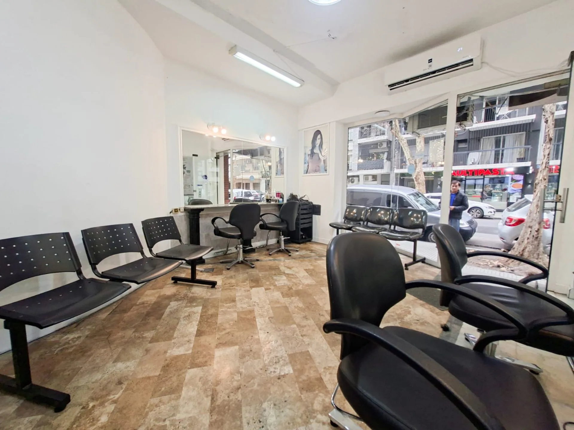 LOCAL COMERCIAL EN VENTA – PALERMO foto 2